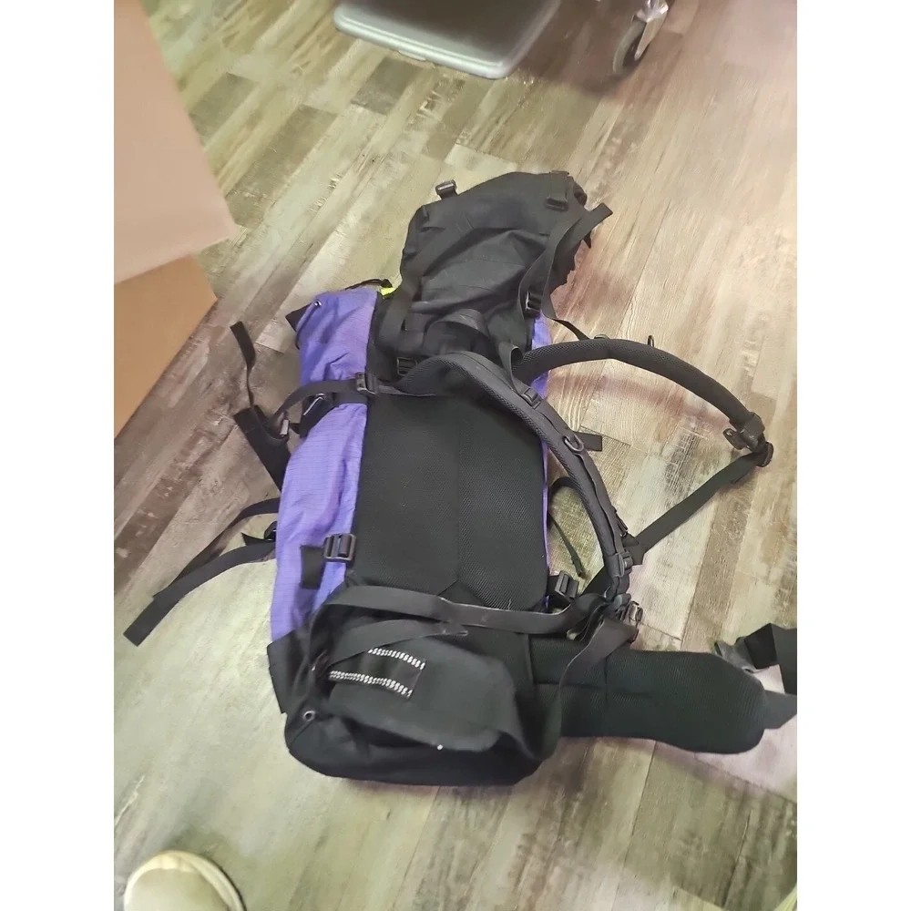Vintage Lowe Alpine Systems Air Cooled Hiking‎ Backpack  Purple Black